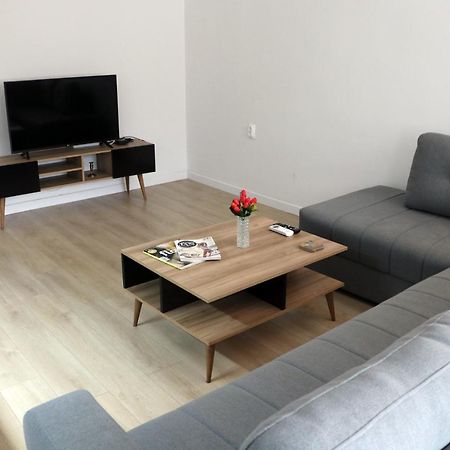 Spacious Modern Apartment Kisela Voda 스코페 외부 사진